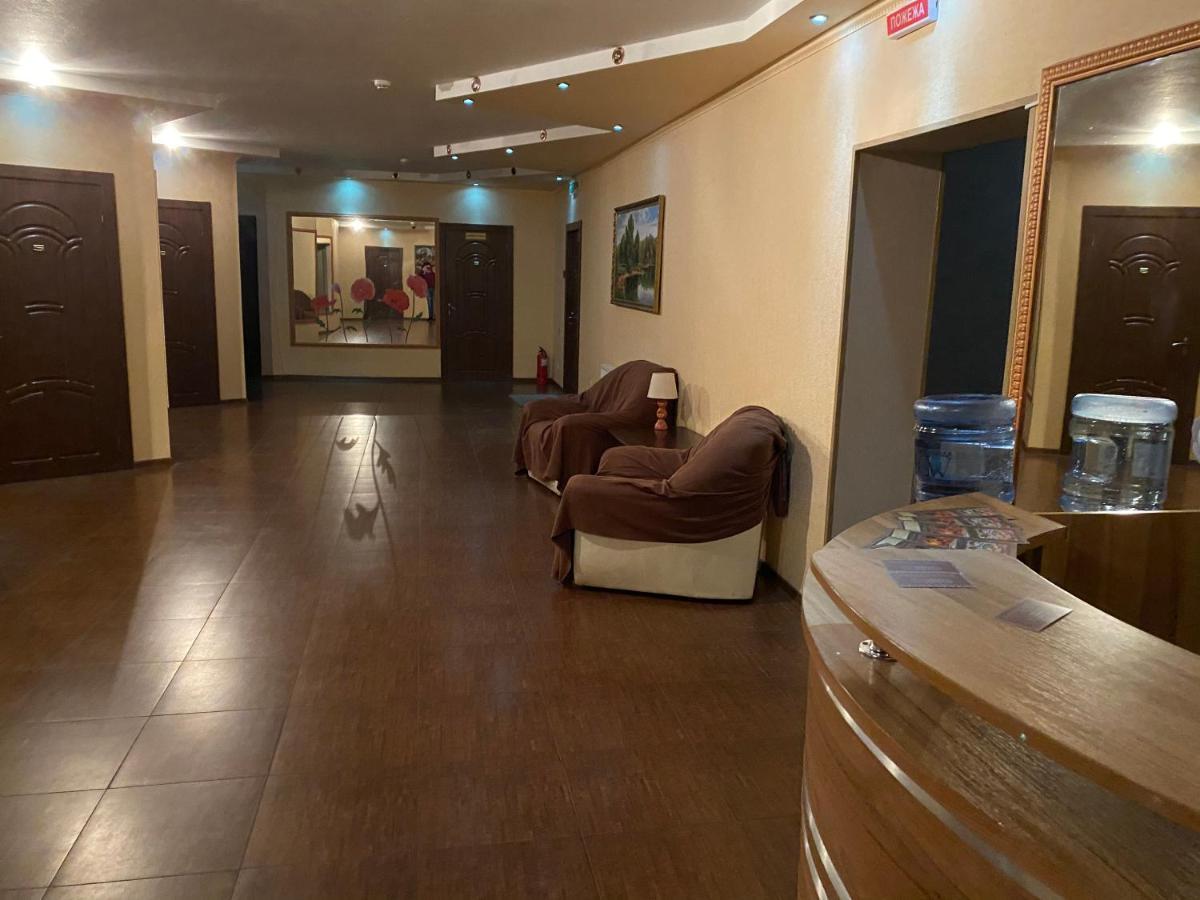 Hotel Гостинний Маєток à Myla Extérieur photo