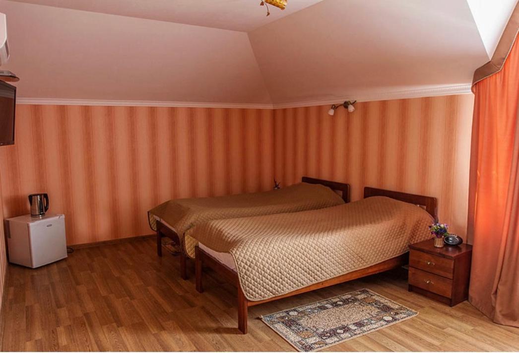 Hotel Гостинний Маєток à Myla Extérieur photo